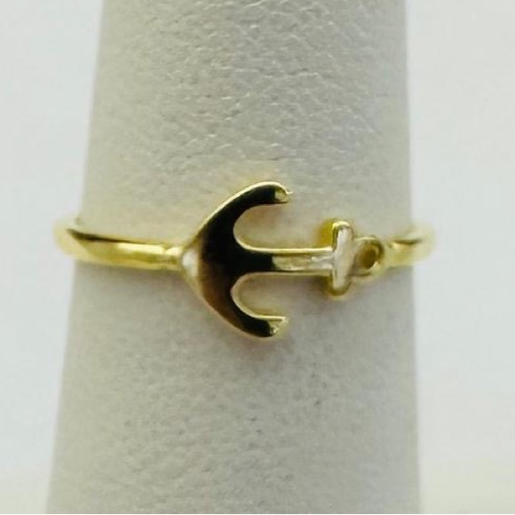 Rings - Picture 3 of 14